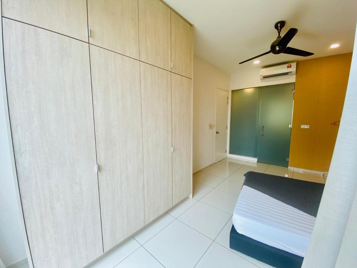 The Robertson By Tenang Homes Kuala Lumpur Exterior photo