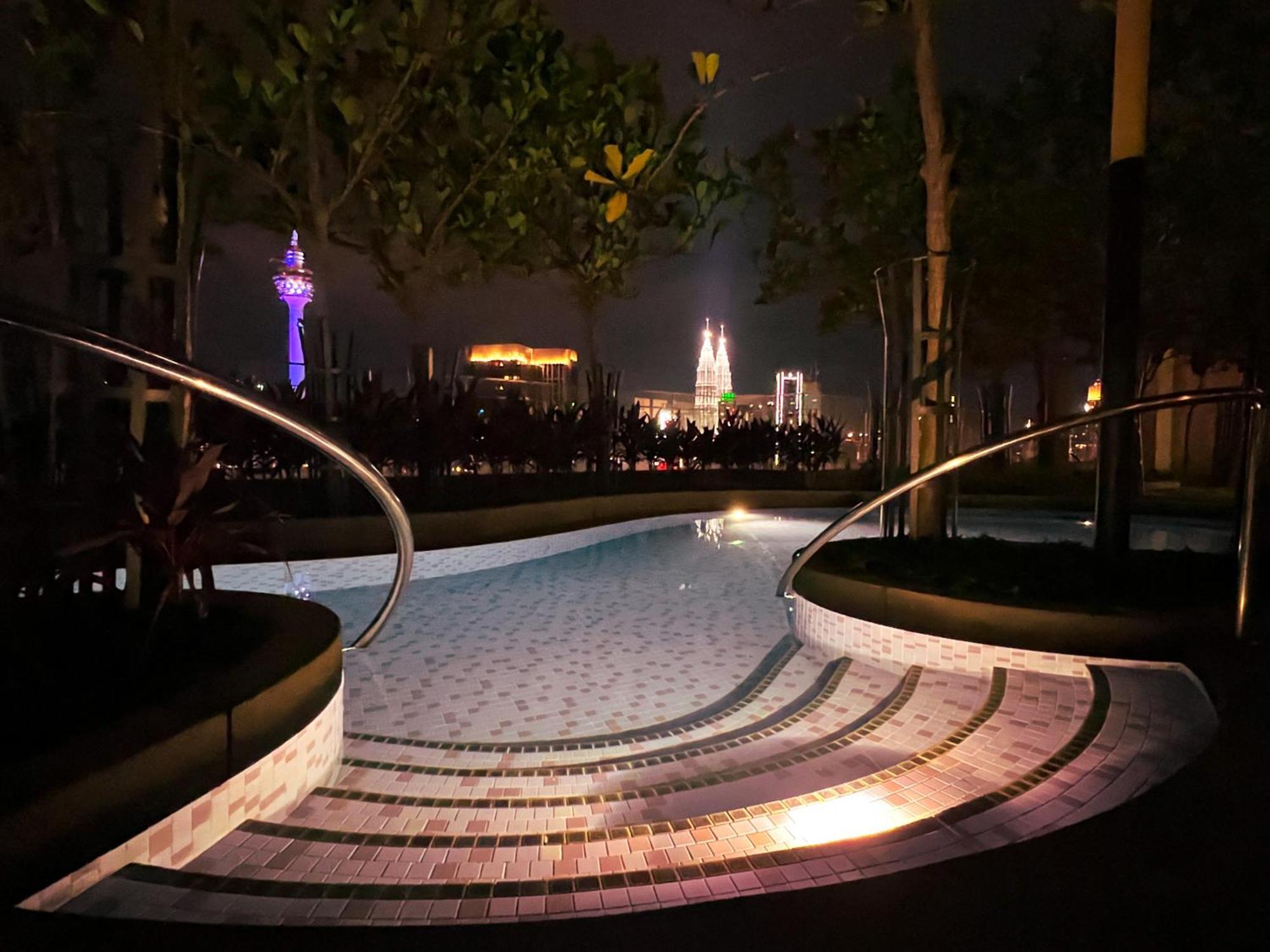 The Robertson By Tenang Homes Kuala Lumpur Exterior photo
